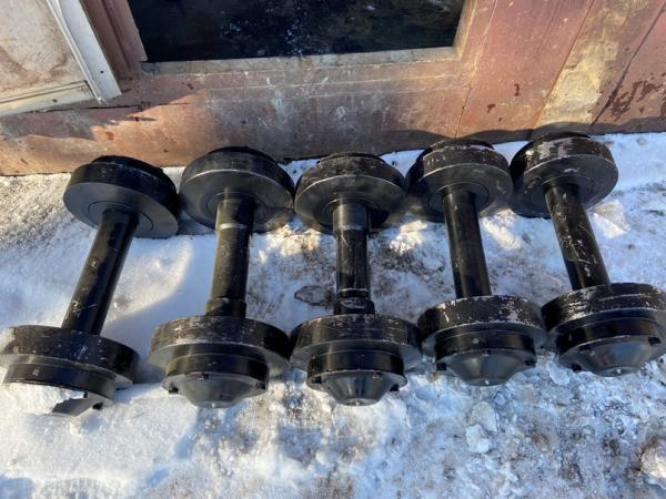 Каток опорный (колесо опорное, ролик) 800.11.27.00 на МКГ-25